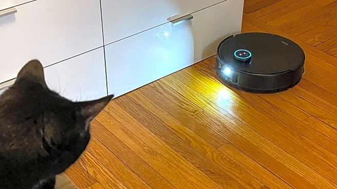 Robovac Cat Showdown: MOVA V50 Ultra Complete Tested In Real Kitty Conditions