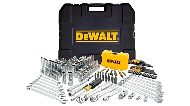 DeWalt 168-Piece Mechanics Tool Set: Here's Everything That's Included