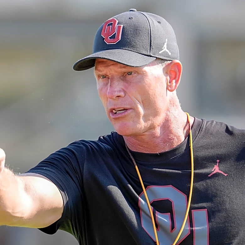 Oklahoma's Brent Venables has his next star on the defensive line