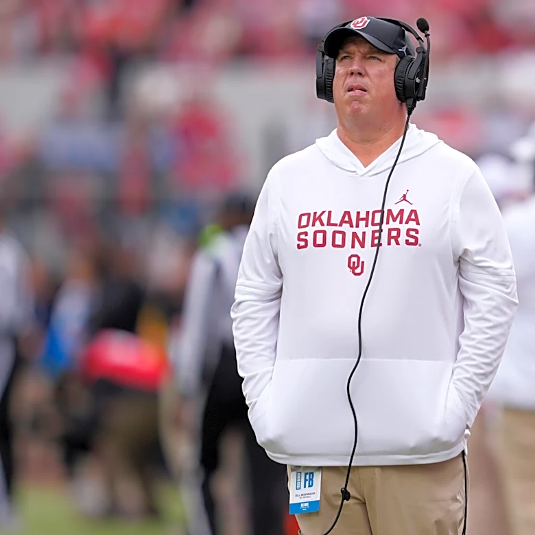 Oklahoma OL coach Bill Bedenbaugh earns high praise