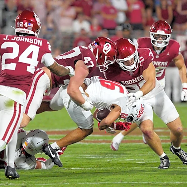 Oklahoma Sooners continue slide in US LBM Coaches Poll