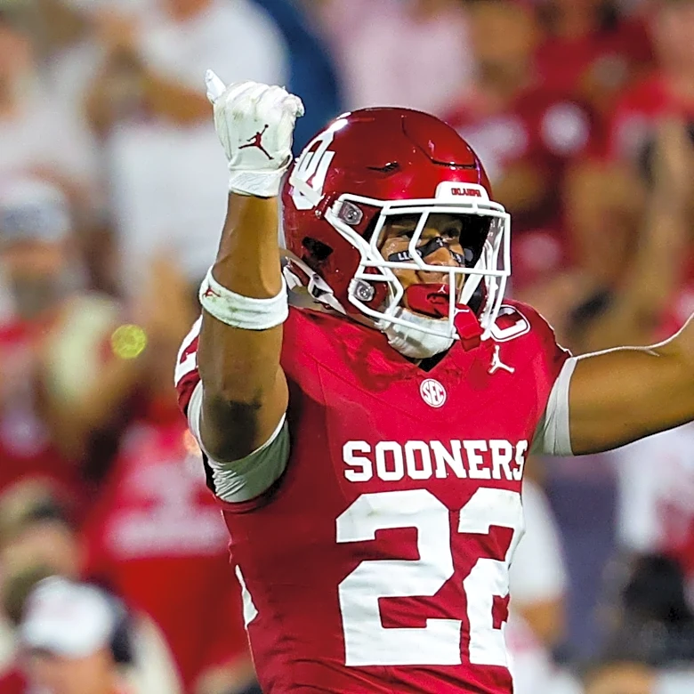 Where does Sports Illustrated have the Sooners bowling after Week 3?