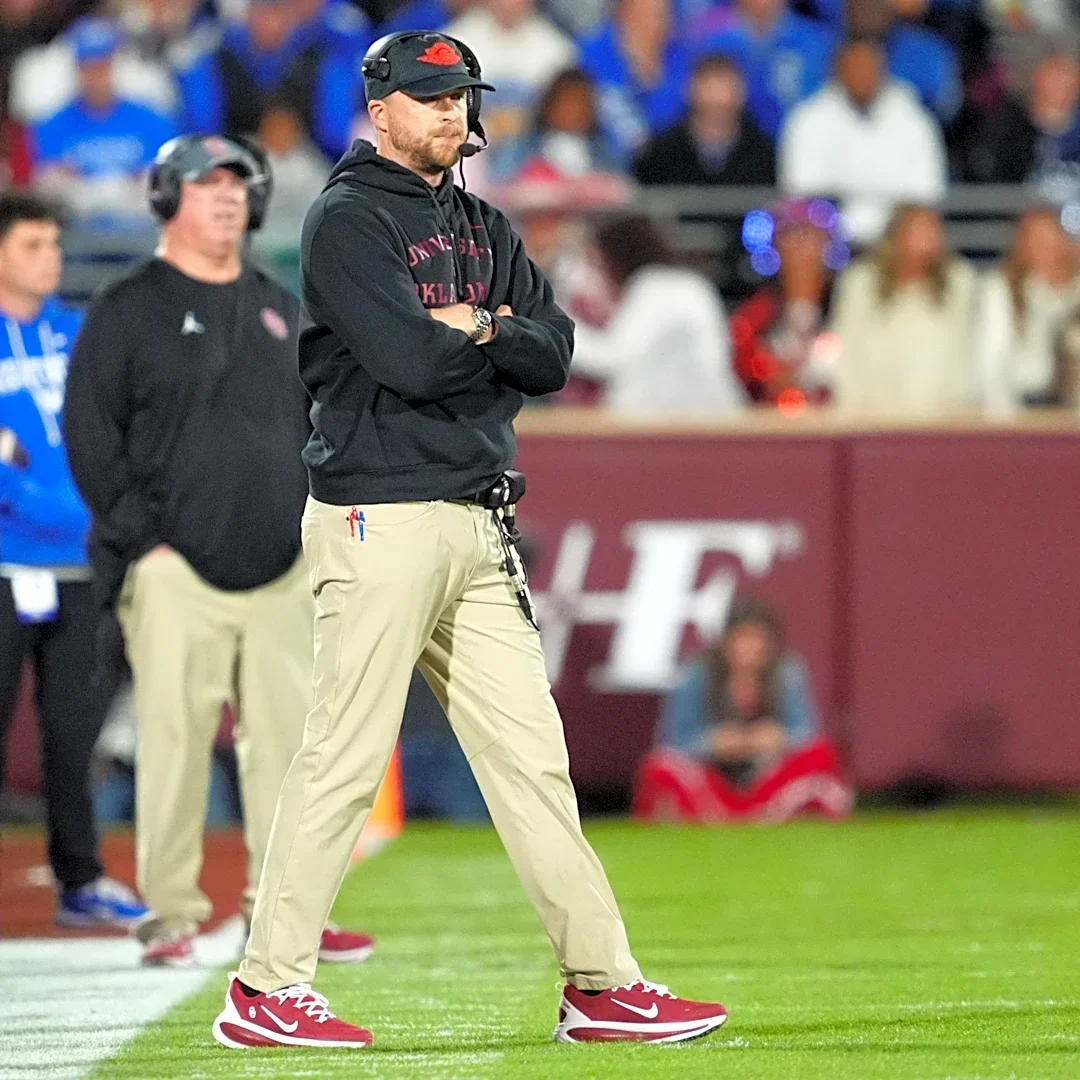Ben Arbuckle explains why OU quit running the ball against Kentucky