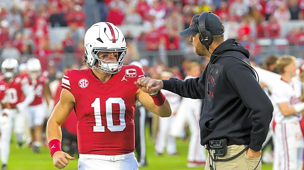 Oklahoma sticking with John Mateer despite turnover issues