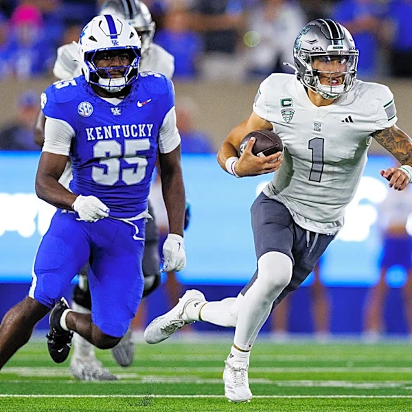 Former Spartans QB impresses in season-opening Week 0 victory