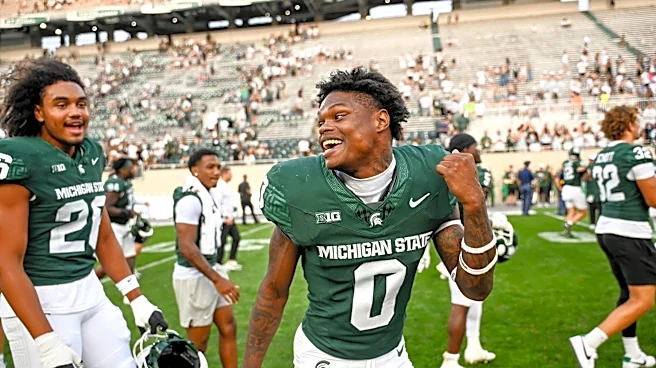 Watch Charles Brantley's fan interactions at 'Meet the Spartans'