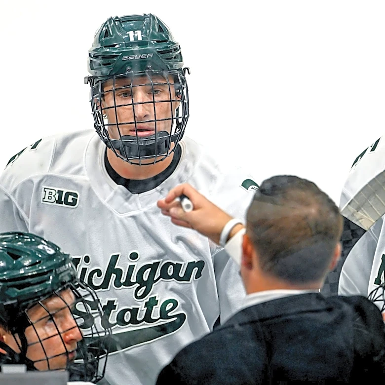 Former MSU hockey defenseman signs with local ECHL team