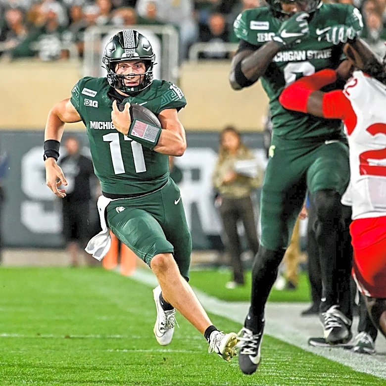 MSU-Wisconsin football: Betting line, over/under points total