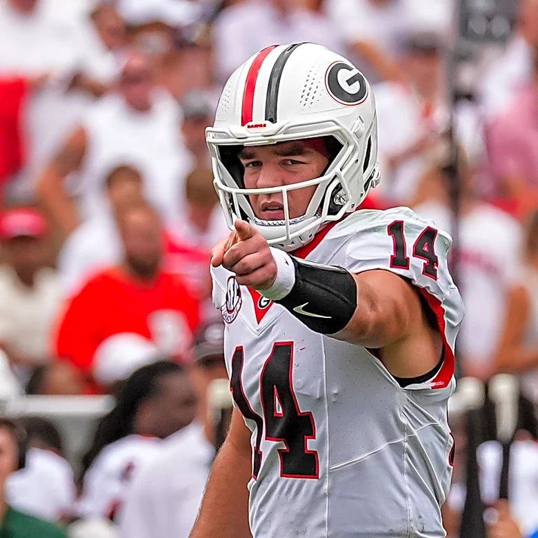 Georgia Bulldogs at Arkansas Razorbacks odds, picks and predictions