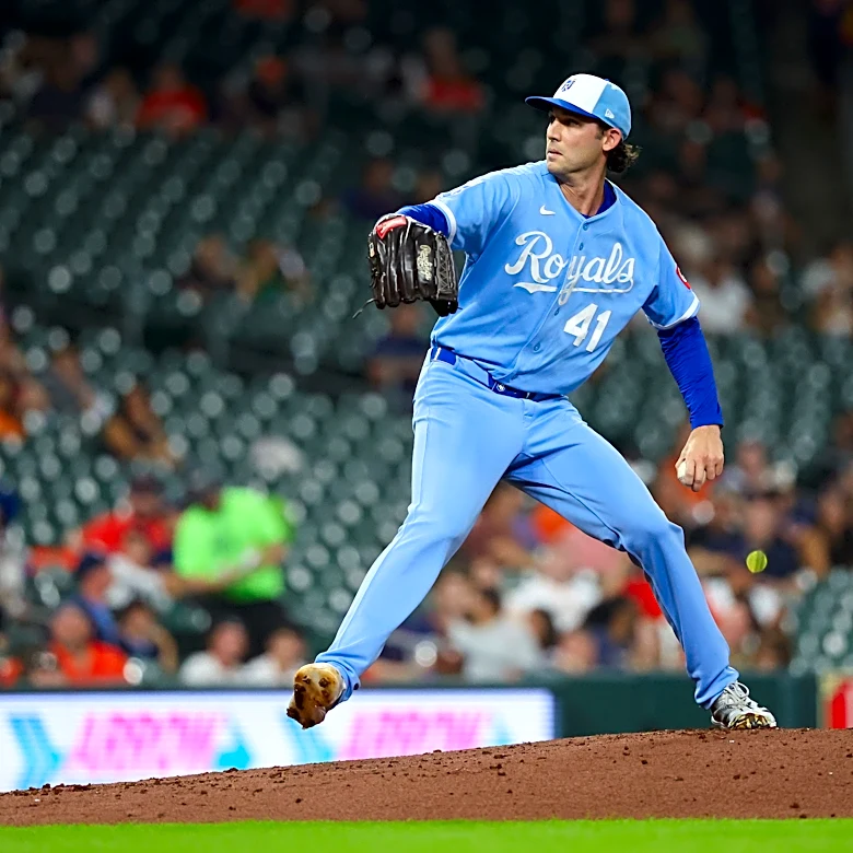 Chicago White Sox at Kansas City Royals odds, picks and predictions