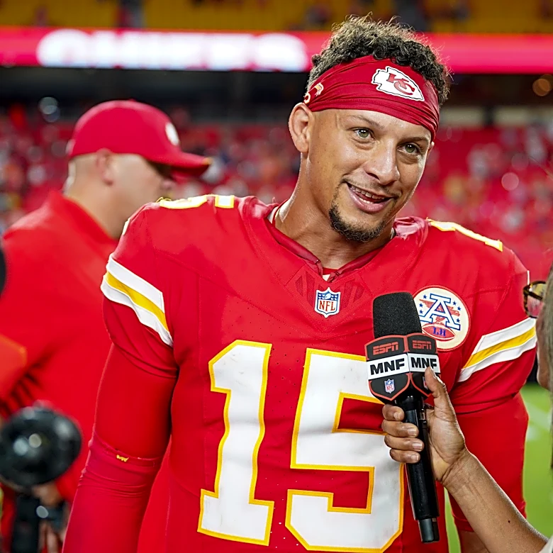 Kansas City Chiefs at Miami Dolphins odds, picks and predictions