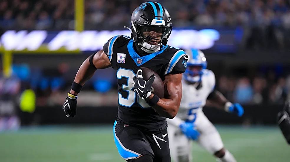 Carolina Panthers at Philadelphia Eagles odds, picks and predictions