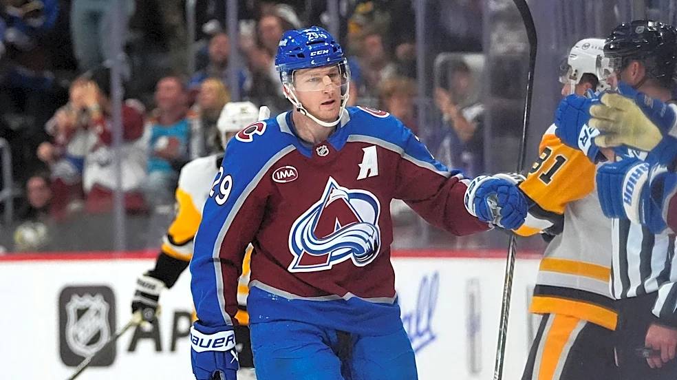 Colorado Avalanche at Philadelphia Flyers odds, picks and predictions
