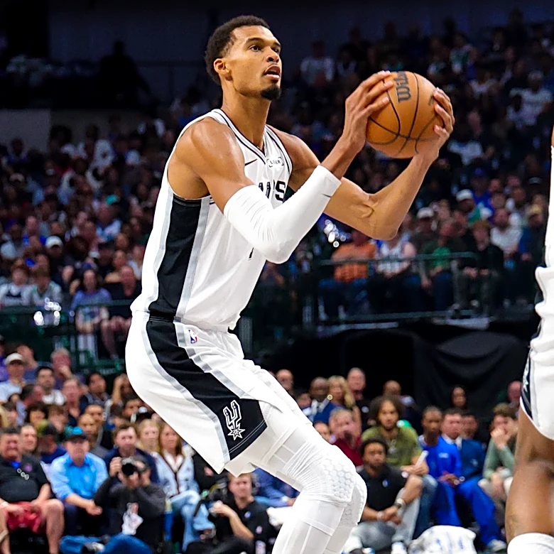 Sacramento Kings at San Antonio Spurs odds, picks and predictions
