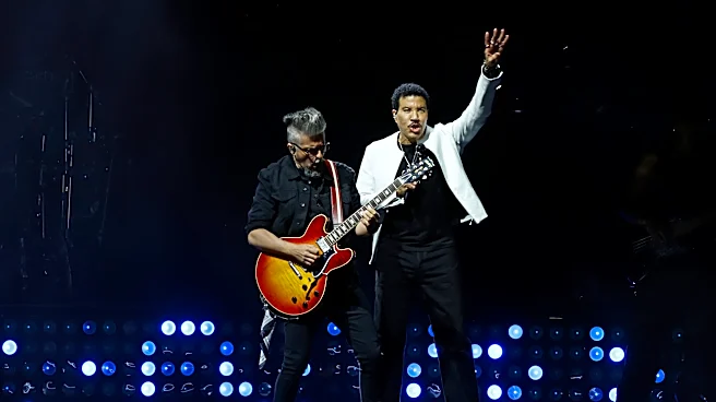 Lionel Richie hospitalized after St. Louis show