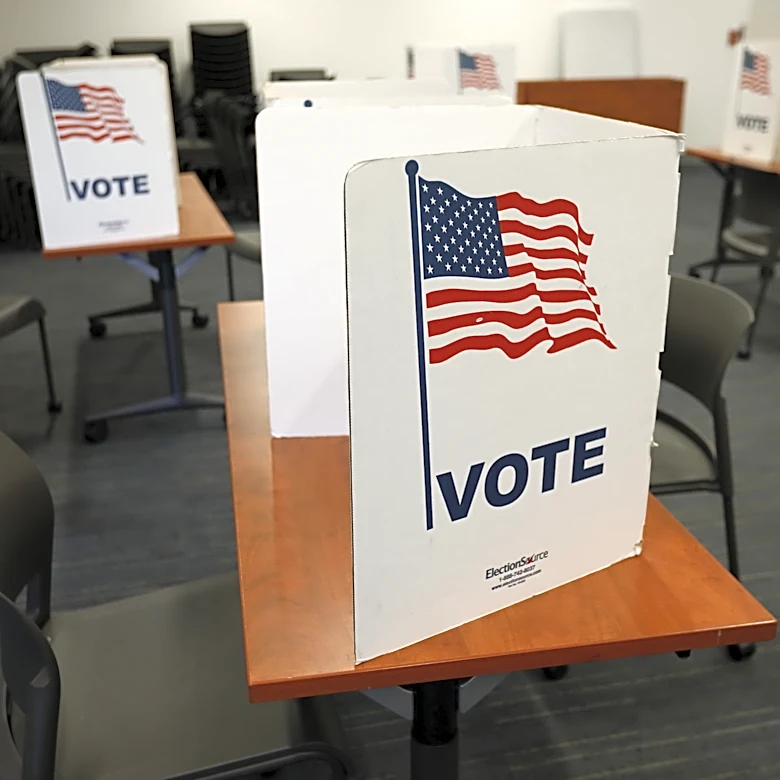 Eligible Missouri teens can register now for Nov. 3 election