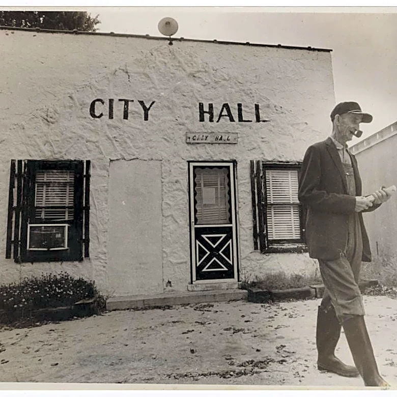 From the Darkroom recalls 1981 closure of Walnut Grove City Hall