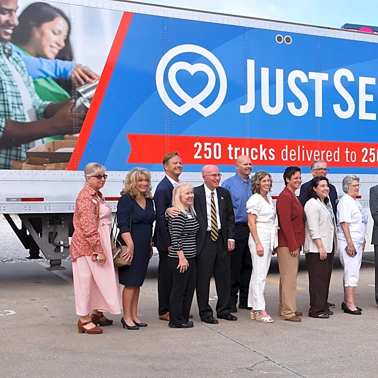 Latter-day Saints deliver 40,000 pounds of food to Ozark pantry