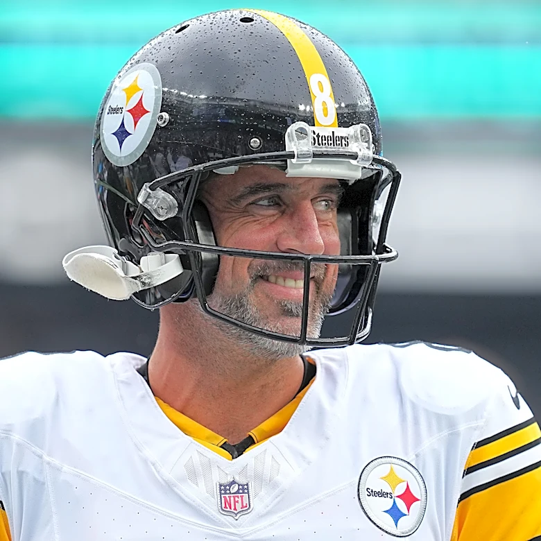 Steelers QB Aaron Rodgers credits wife for major change in his life