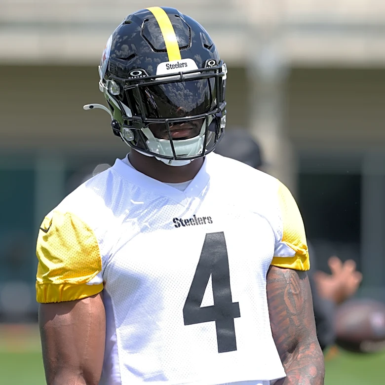 Steelers restructure contract of WR DK Metcalfd
