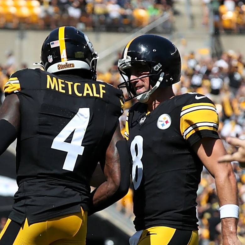 Steelers' Aaron Rodgers sends strong message about DK Metcalf after early struggles