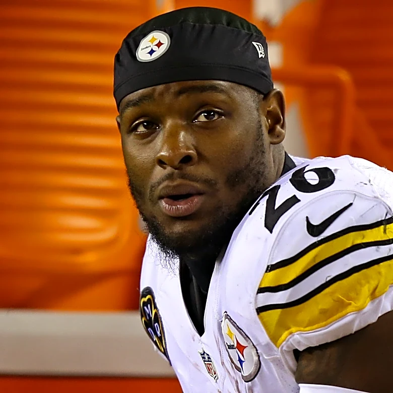 Le'Veon Bell calls out Steelers amid Joey Porter Jr. contract drama