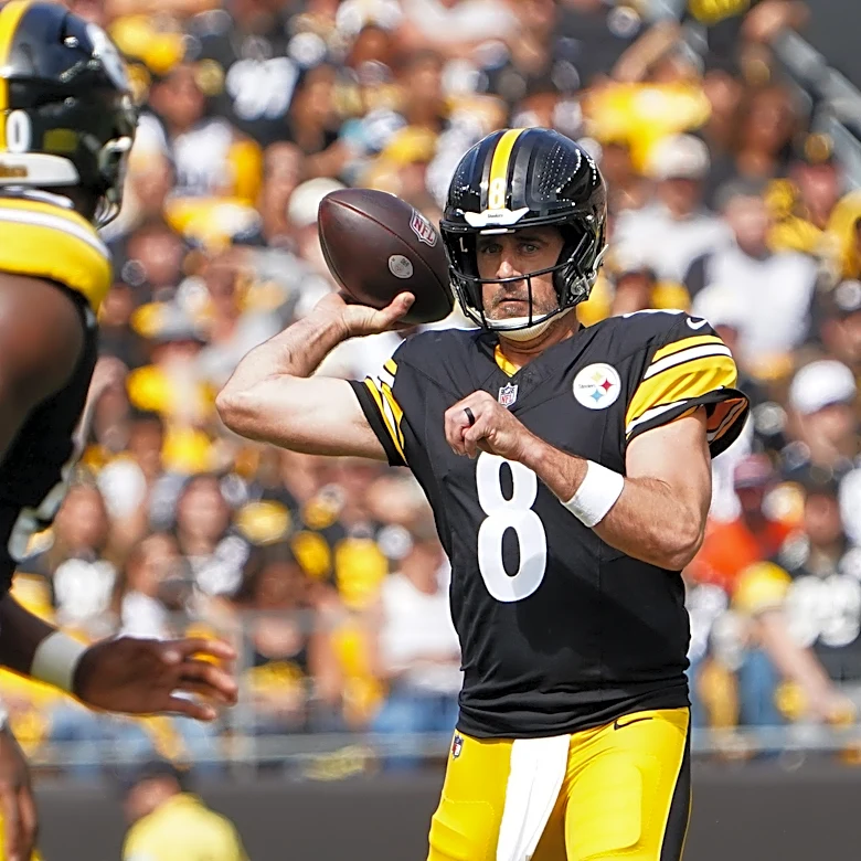 Why Aaron Rodgers isn't force-feeding DK Metcalf in Steelers offense