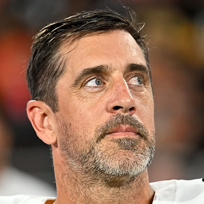 Steelers QB Aaron Rodgers' sideline frustrations divide NFL analysts