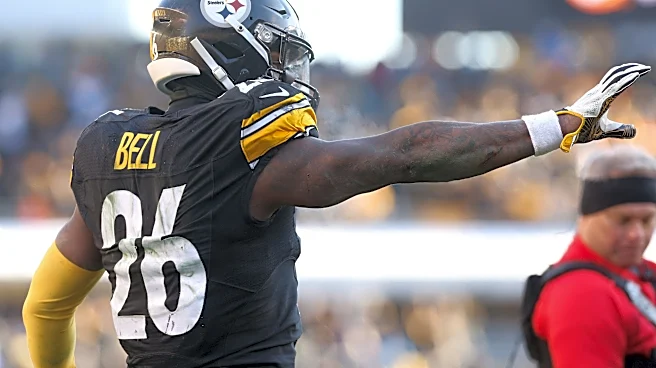 Former Steelers RB Le'Veon Bell blasts Mike Tomlin for playing Minecraft in fiery rant