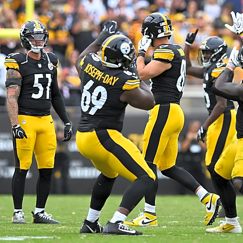 Chris Hoke sounds alarm on Steelers' costly defensive collapses