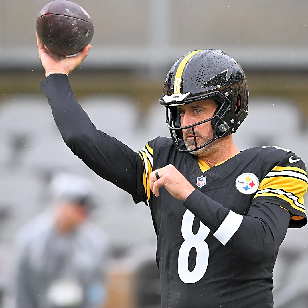 How opposing defenses are forcing Steelers Aaron Rodgers into mistakes