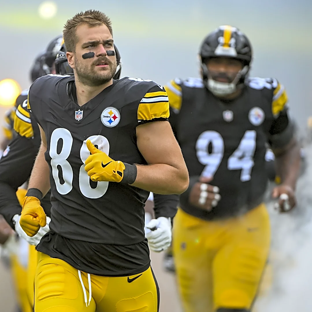 Steelers TE Pat Freiermuth hit with concerning injury update