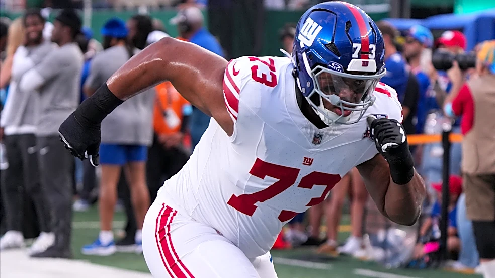 Former NFL first-rounder just got released, should Steelers pursue signing?