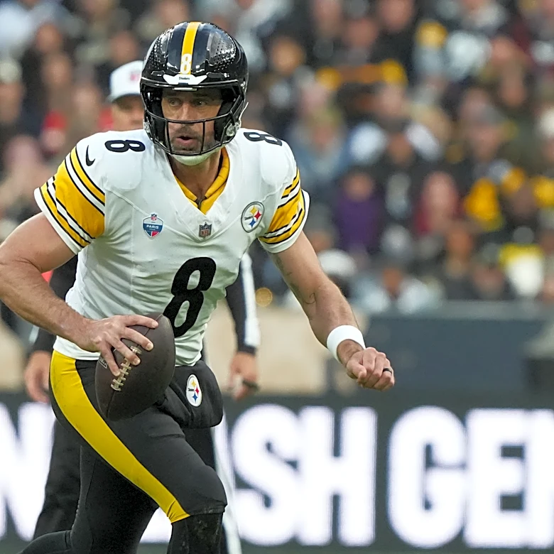 How Aaron Rodgers' mental mastery is fueling the Steelers' offense