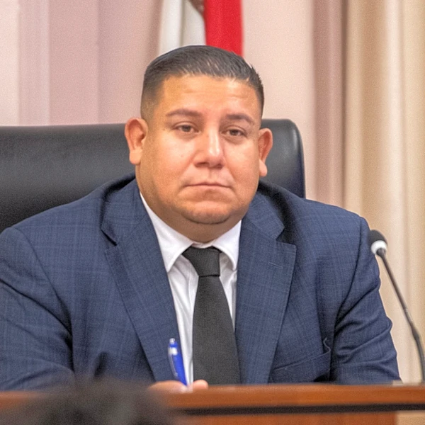 Challenger attempts to unseat incumbent for Stockton City Council District 5 seat