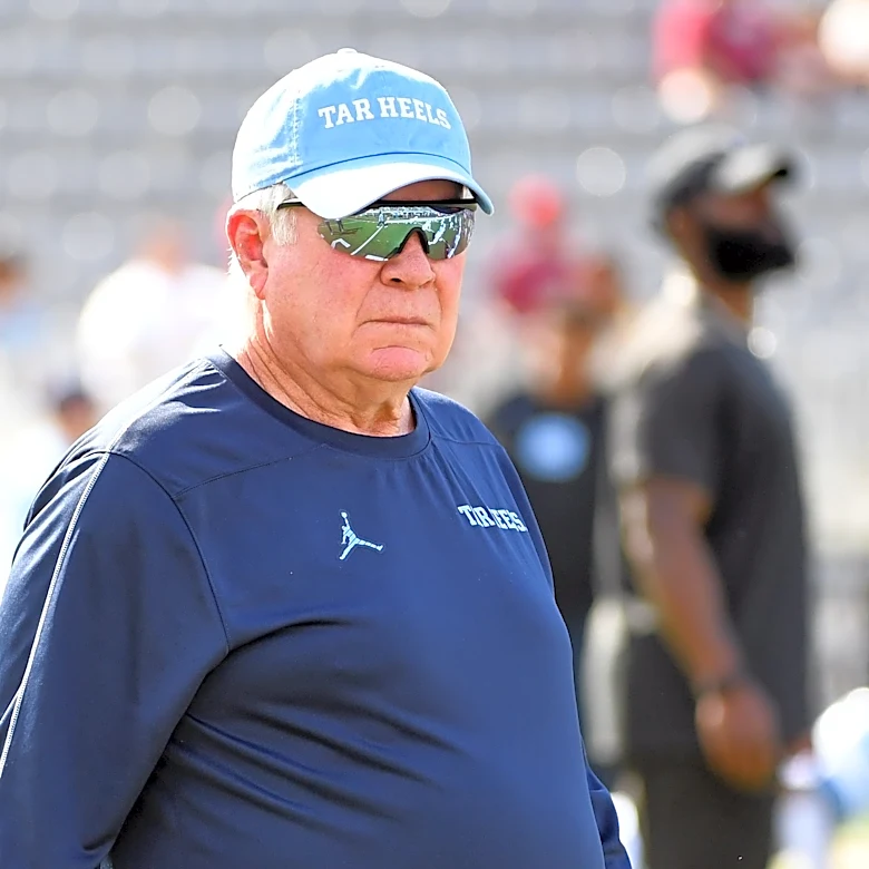 UNC football program to recognize 12 legends at Notre Dame game