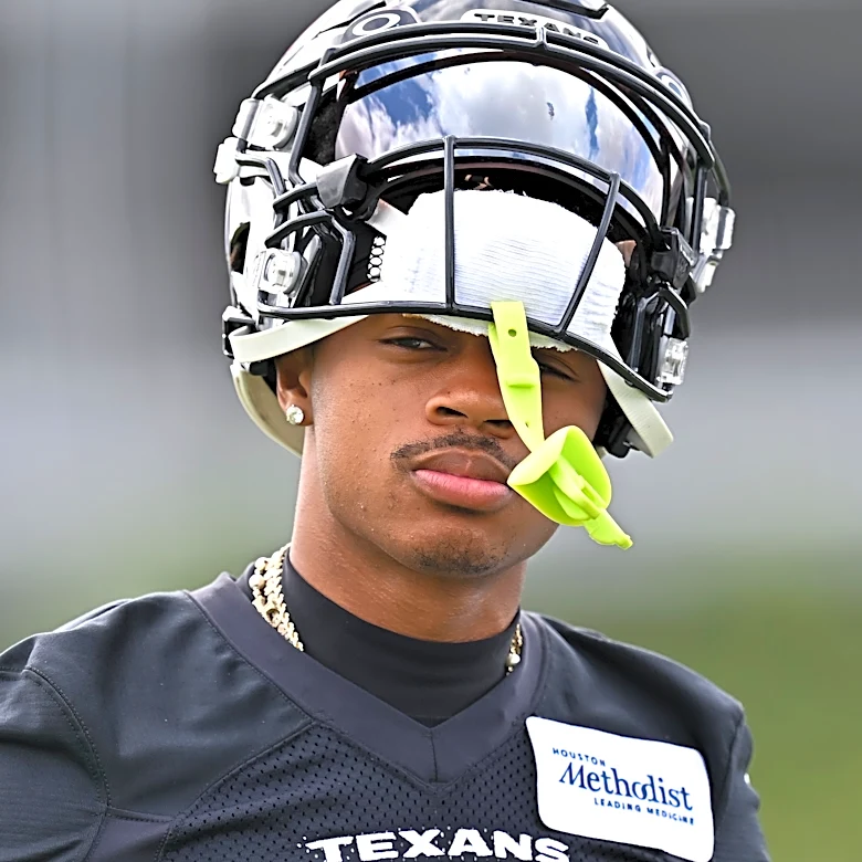Texans to place WR Tank Dell on injured reserve to begin 2026 season