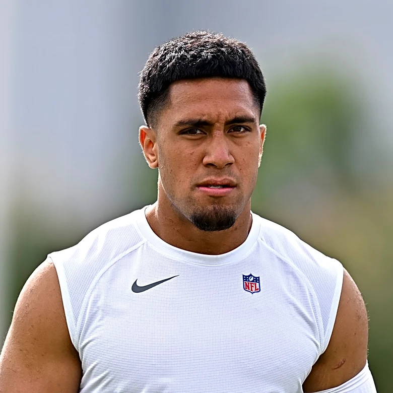 Texans Will Anderson reacts to LB Henry To'oTo'o being placed on IR