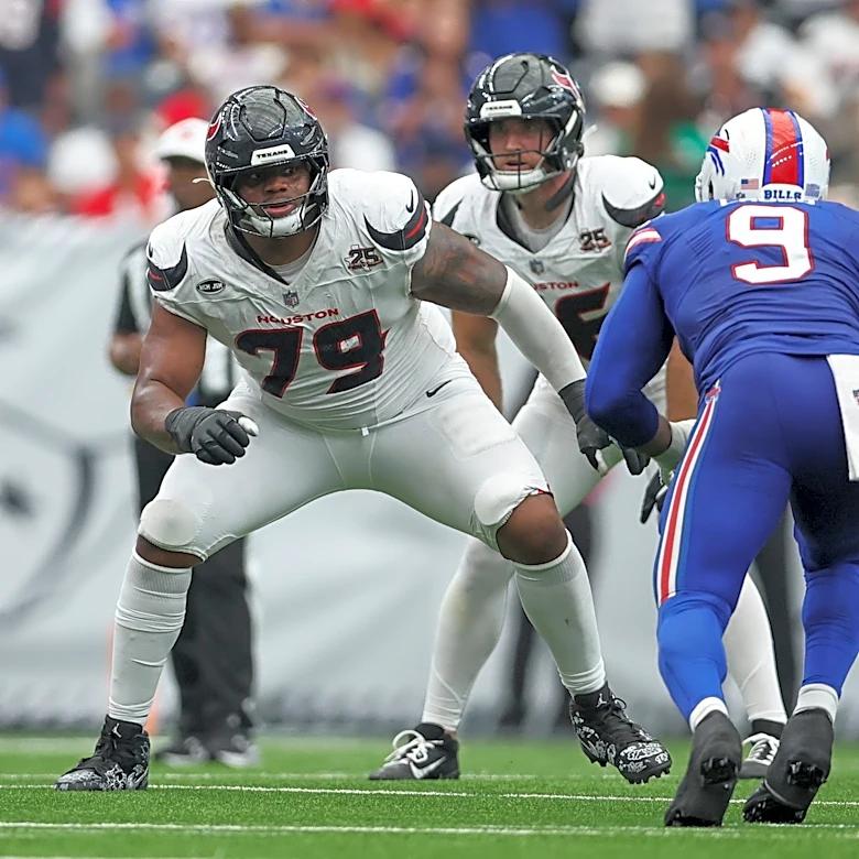 Texans OC Nick Caley praises OL's performance in Week 1 loss
