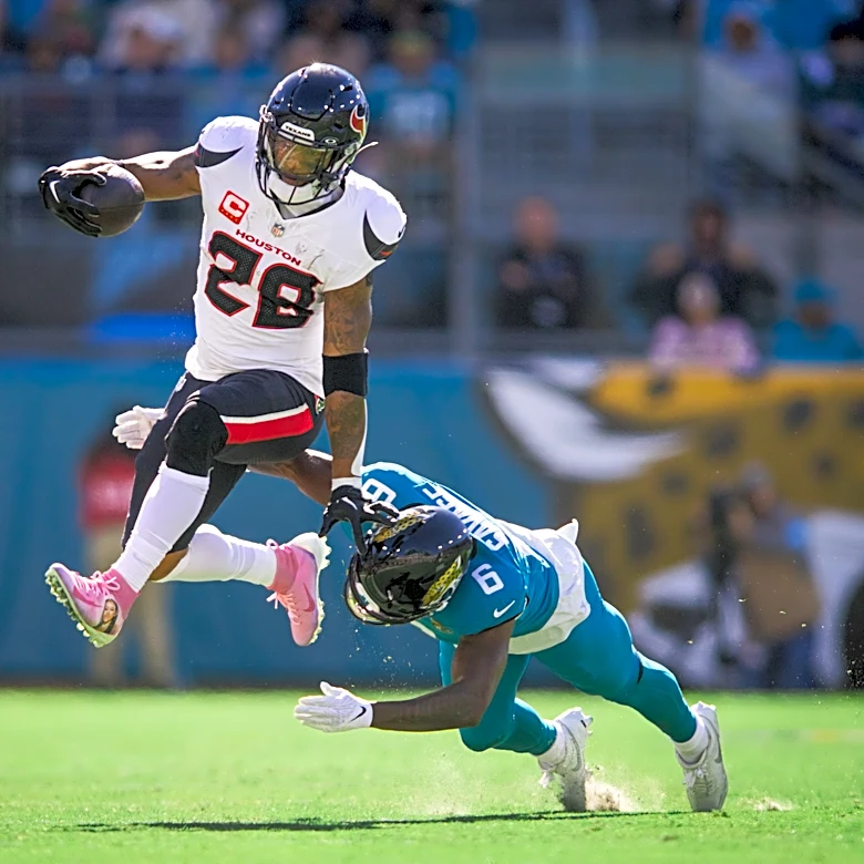 Report: Former Pro Bowl RB Joe Mixon visits with Seahawks after weird ending with Texans