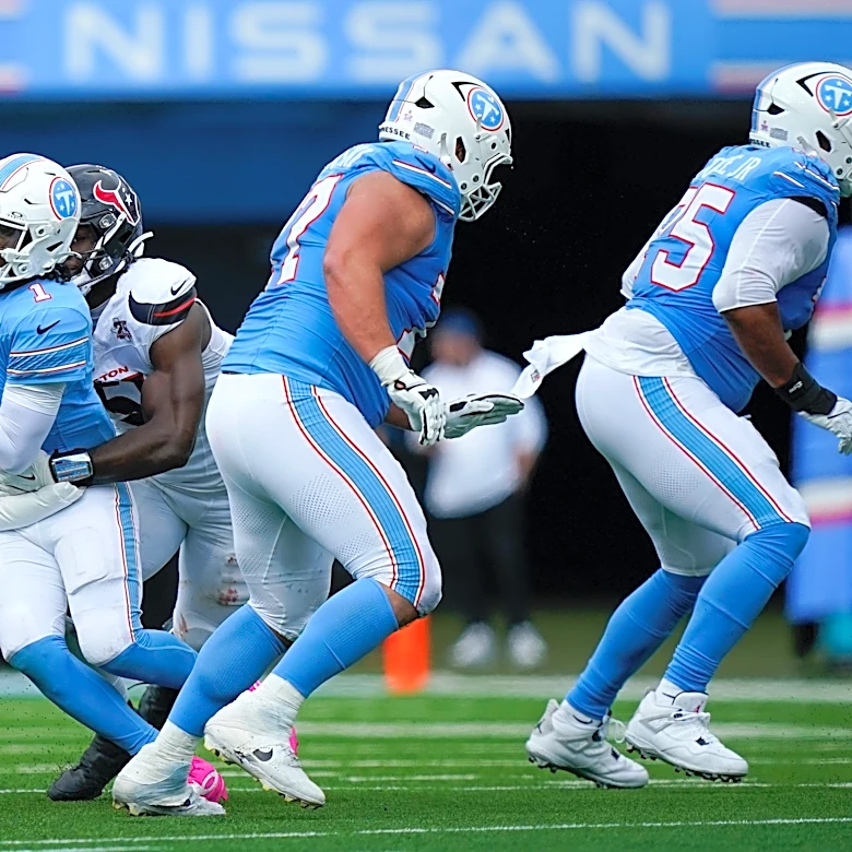 Studs and duds from Houston’s 26-3 win against the Titans