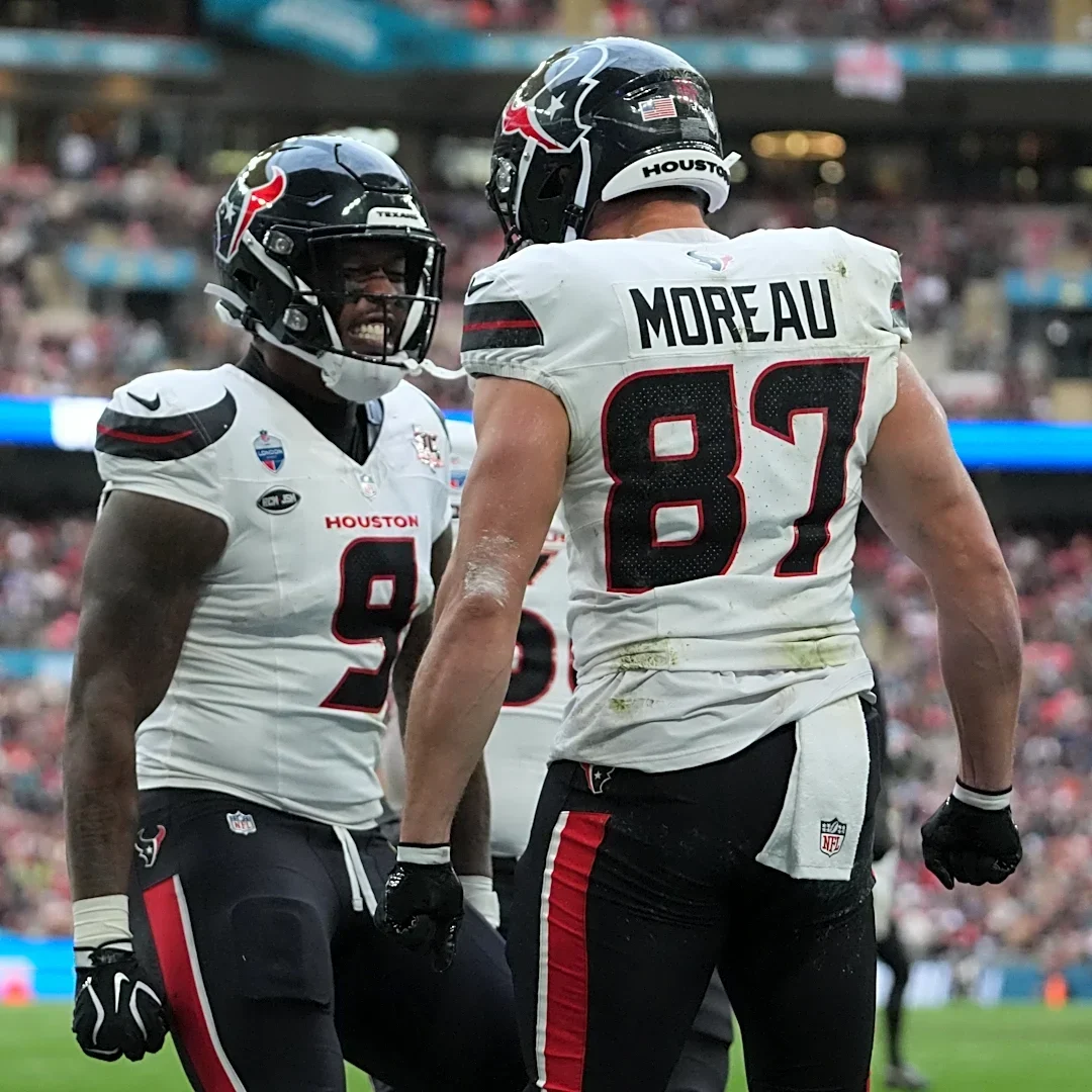 WATCH: Texans TE Foster Moreau with second TD of game vs Jaguars in London