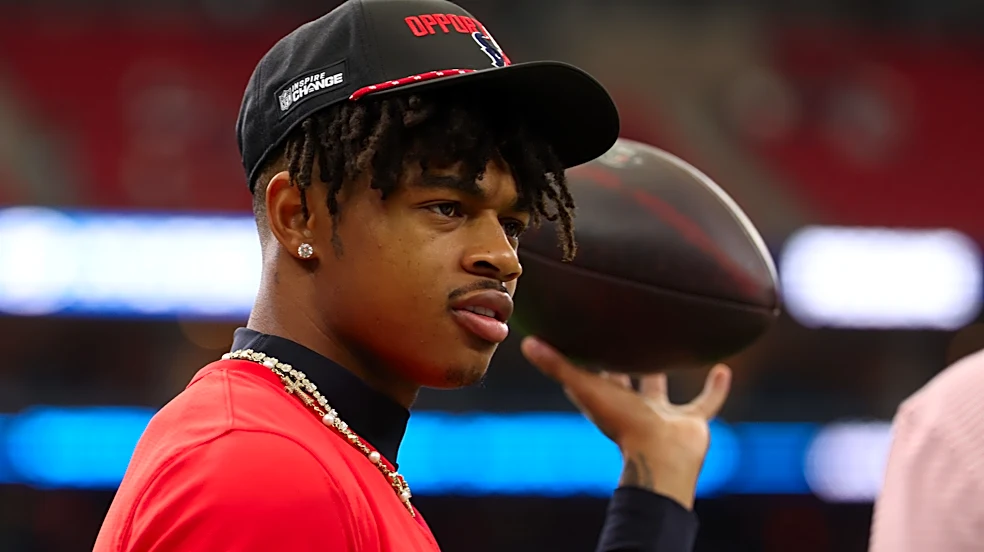 Texans post return video of WR Tank Dell following near-two year hiatus
