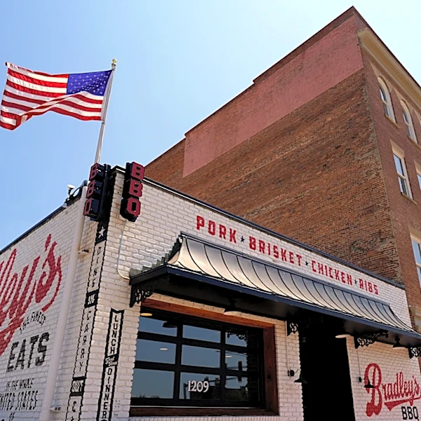 Bradley's BBQ Brings smoke, flavor to downtown Augusta | PHOTOS