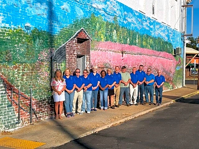 New peach mural puts Johnston's agricultural roots on display