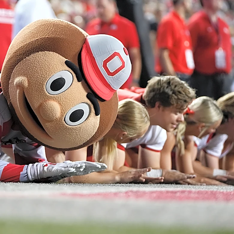 Airlines adding extra flights at John Glenn Columbus around OSU football games