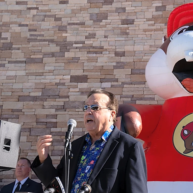 I am not going to Buc-ee's unless I'm running on fumes | Letter