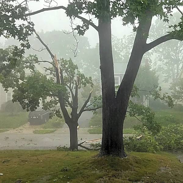 Central Ohio power outages hit more than 100,000 as storms roll through