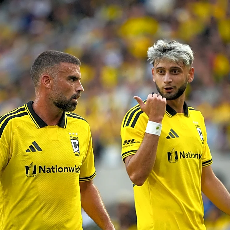 Columbus Crew's Rudy Camacho injured vs. CF Montreal, is Mo Farsi OK?