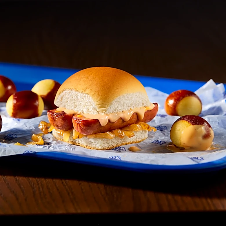 3 White Castle menu items now features a Jason, Travis Kelce spin